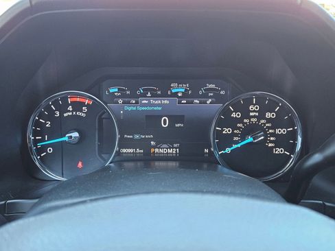 Used 2019 Ford F250 Platinum w/ Platinum Ultimate Package image 11