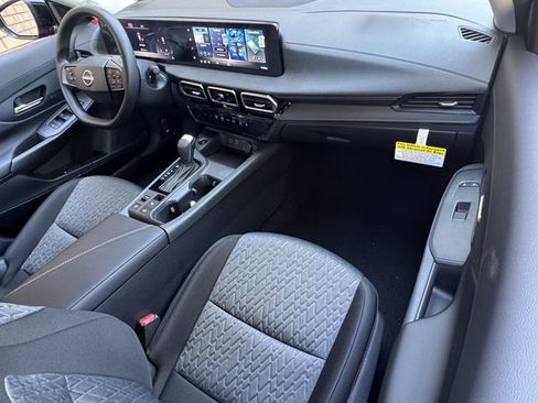 New 2027 Nissan Sentra SV w/ Floor Mat Package FWD image 11