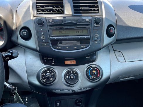 Used 2011 Toyota RAV4 4WD w/ Base L4 Extra Value Pkg image 20