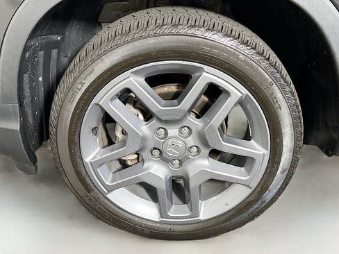 Used 2023 Honda Passport EX-L image 26
