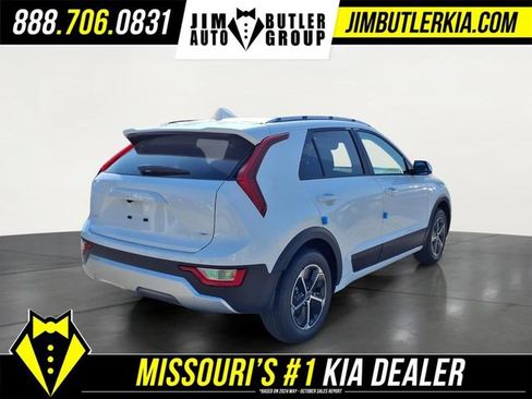 New 2026 Kia Niro EX FWD image 19