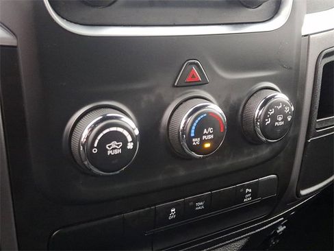 Used 2024 RAM 1500 Classic Warlock image 15