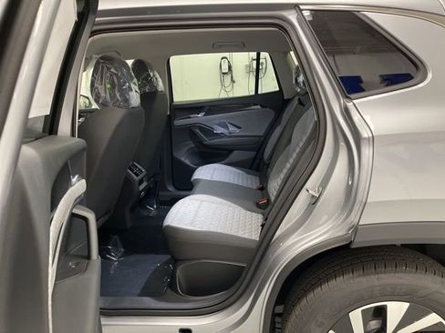 New 2026 Volkswagen Tiguan S image 10