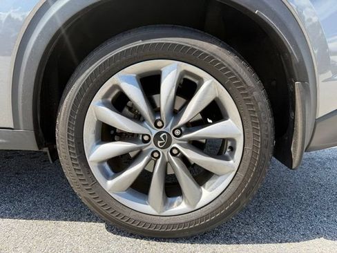 Certified 2022 INFINITI QX50 Luxe AWD/4WD image 21