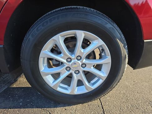 Used 2018 Chevrolet Equinox LT image 35