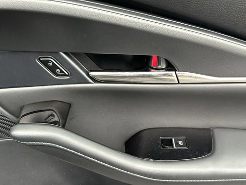 Certified 2024 MAZDA CX-30 AWD 2.5 S w/ Preferred Package image 26