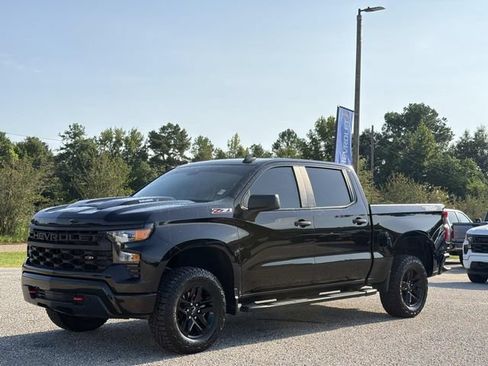 Used 2024 Chevrolet Silverado 1500 Custom Trail Boss AWD/4WD image 15