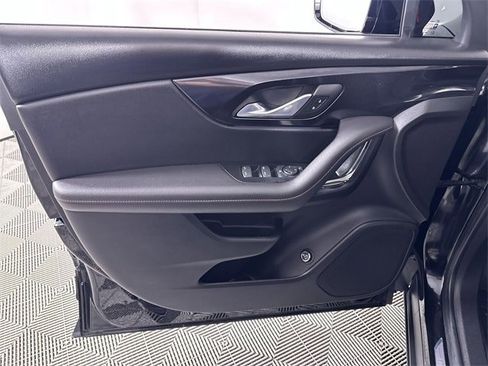 Used 2022 Chevrolet Blazer RS image 23