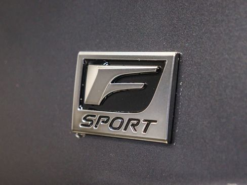 Used 2026 Lexus RZ 450e AWD w/ Luxury Package image 12