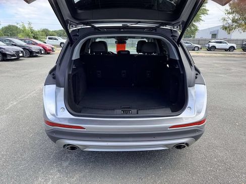 Used 2022 Lincoln Corsair AWD w/ Premium Package image 12