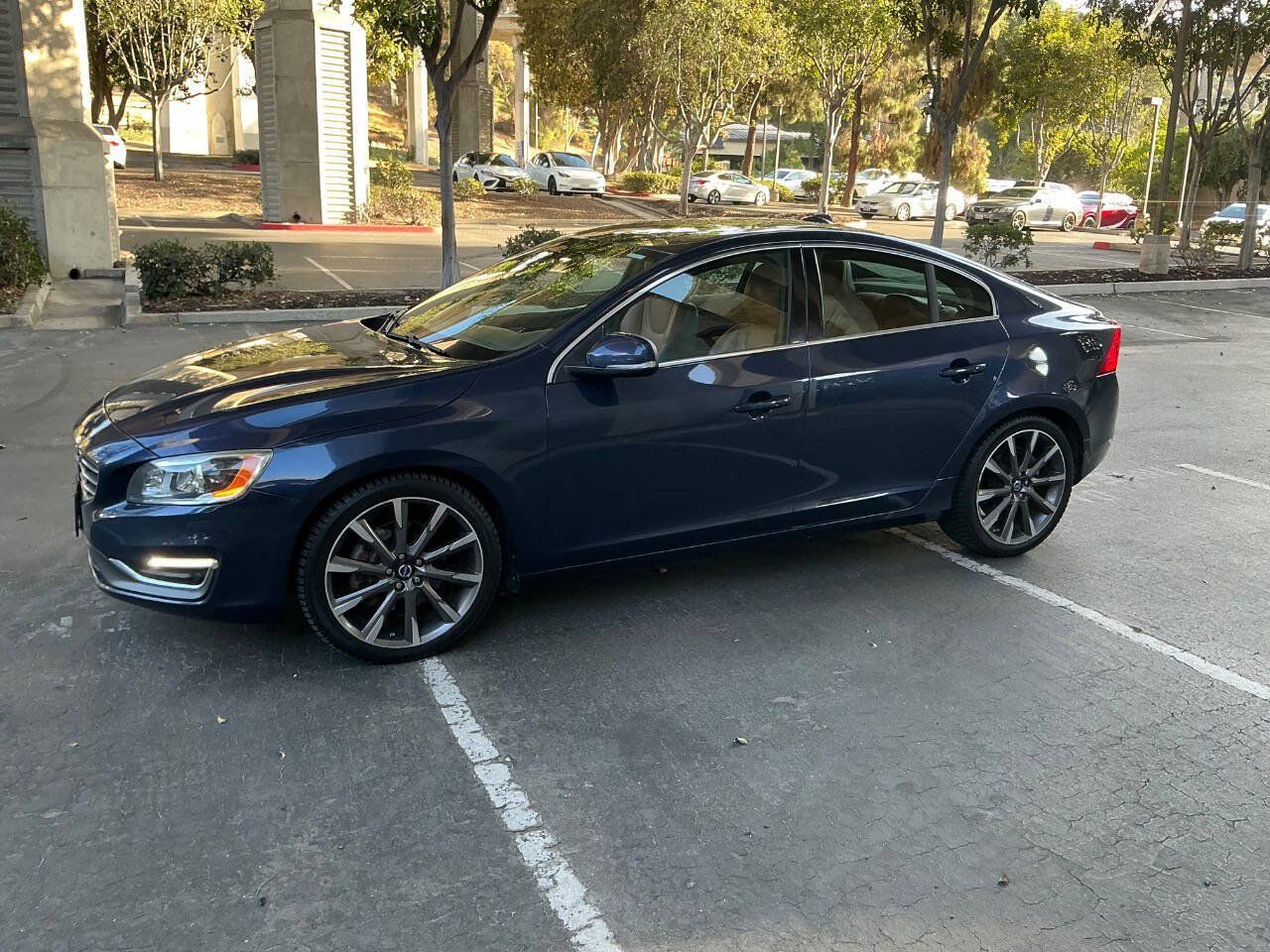 Used 2015 Volvo S60 T5 Premier Plus AWD/4WD image 1