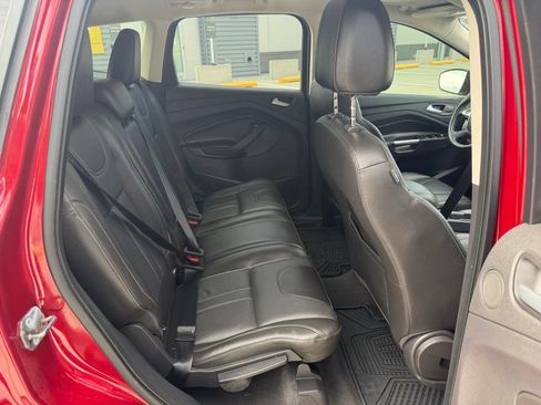 Used 2013 Ford Escape Titanium w/ Parking Technology Pkg AWD/4WD image 18