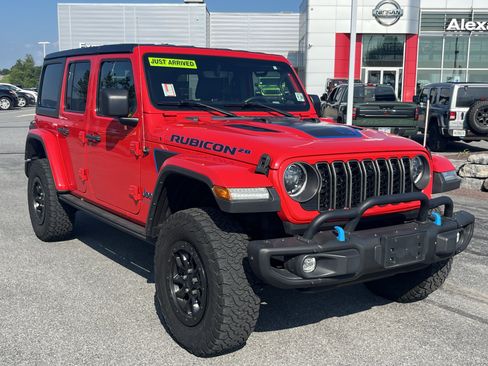 Used 2023 Jeep Wrangler Unlimited Rubicon 4xe AWD/4WD image 1