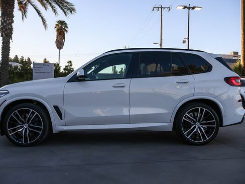 Used 2022 BMW X5 M50i AWD/4WD image 8