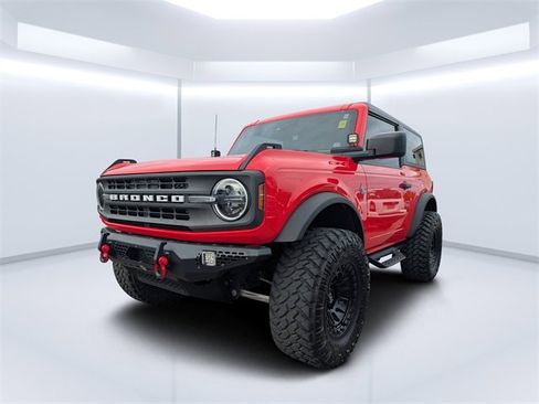 Used 2023 Ford Bronco Black Diamond image 6