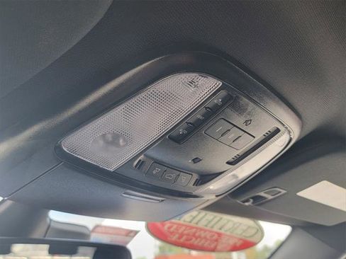 Certified 2024 Dodge Durango GT image 36