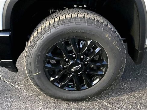 New 2026 Chevrolet Silverado 2500 Custom w/ Custom Convenience Package image 12