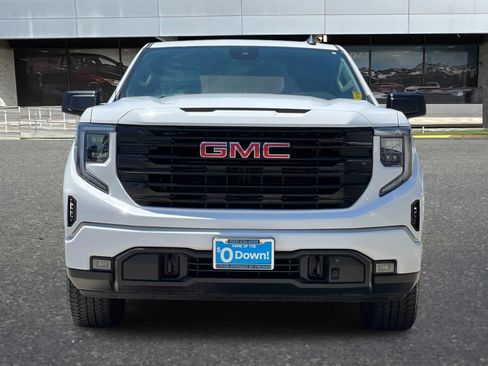 Used 2024 GMC Sierra 1500 Elevation w/ X31 Off-Road Package AWD/4WD image 11