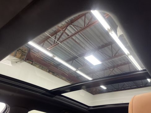 Used 2022 Cadillac XT5 Premium Luxury image 31