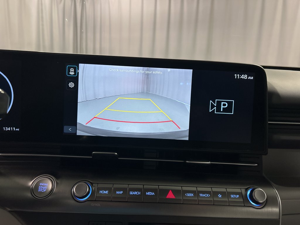 Used 2025 Hyundai Kona SEL AWD/4WD image 16