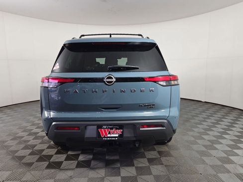 New 2026 Nissan Pathfinder Platinum image 29