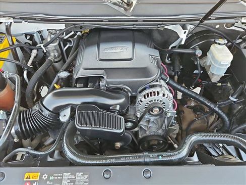 Used 2012 Chevrolet Tahoe LT RWD image 29