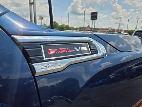Used 2021 GMC Sierra 3500 Denali w/ Denali Ultimate Package AWD/4WD image 24
