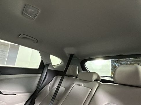 Used 2021 Hyundai Tucson SEL FWD image 7
