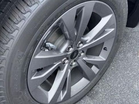 New 2026 Ford Explorer Active w/ Active Comfort Package AWD/4WD image 19