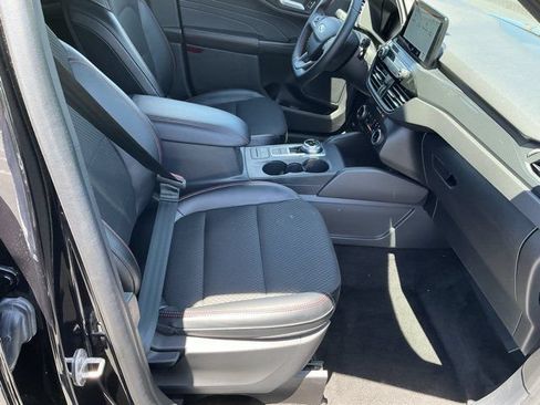 Used 2025 Ford Escape ST-Line AWD/4WD image 20