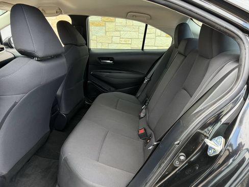 Used 2021 Toyota Corolla LE FWD image 26