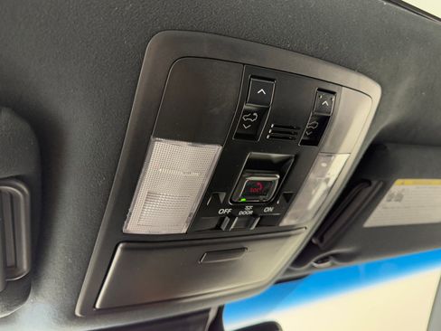 Used 2023 Lexus GX 460 Premium image 27