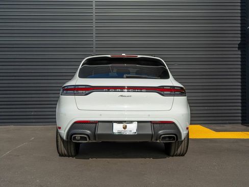New 2026 Porsche Macan image 10