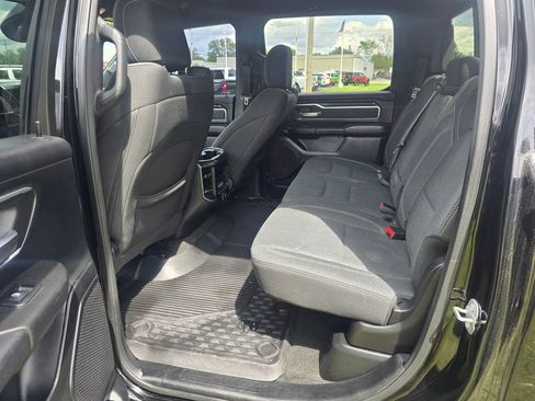 Used 2019 RAM 1500 Big Horn AWD/4WD image 10