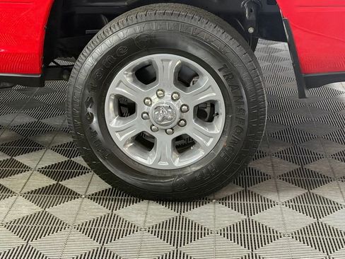 Certified 2024 RAM 2500 Big Horn w/ Bed Utility Group image 10