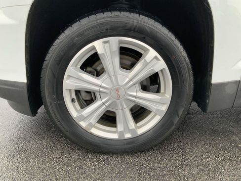 Used 2017 GMC Terrain SLE w/ Convenience Package FWD image 14