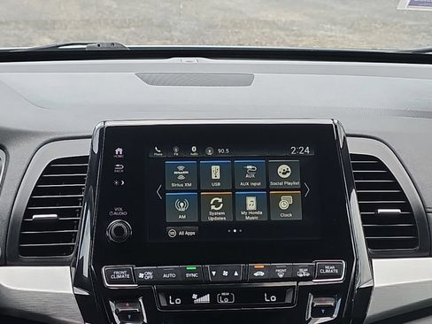 Used 2023 Honda Odyssey Sport image 15