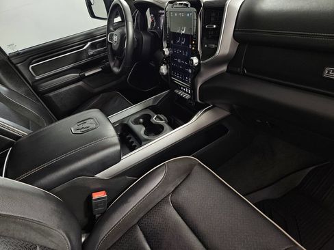 Used 2023 RAM 1500 Laramie AWD/4WD image 29