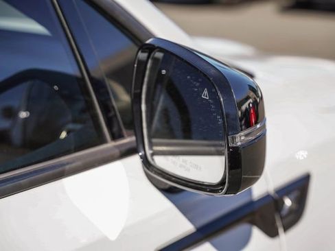 Certified 2022 Kia Sorento SX Prestige image 11