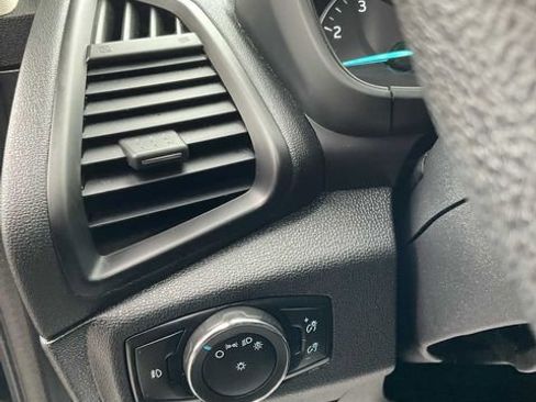 Used 2021 Ford EcoSport SE FWD image 25
