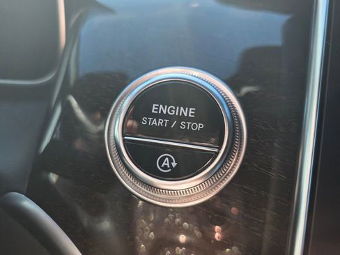 Used 2023 Mercedes-Benz GLC 300 4MATIC image 20