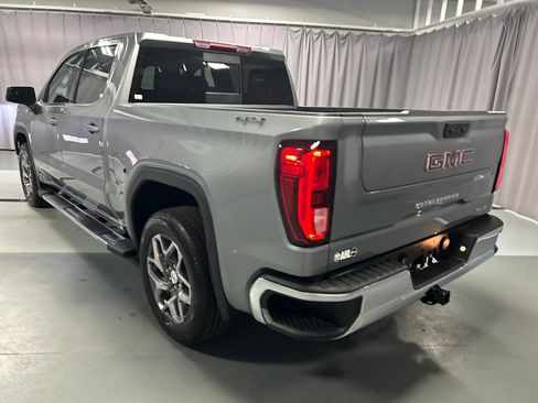 New 2026 GMC Sierra 1500 SLE w/ Preferred Package AWD/4WD image 5