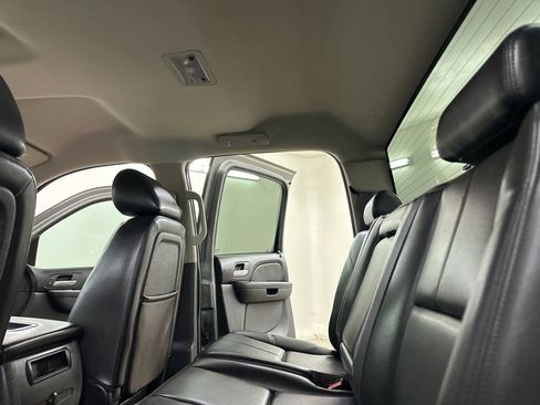 Used 2013 Chevrolet Silverado 2500 LTZ w/ LTZ Plus Package image 28