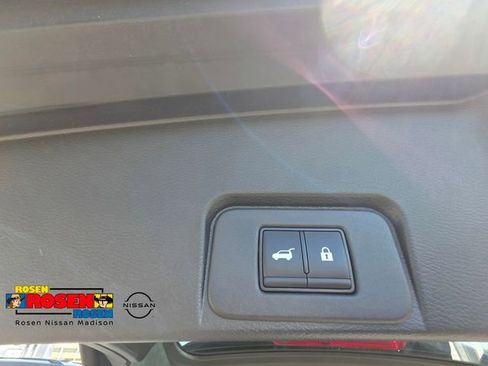 Certified 2023 Nissan Rogue SL w/ SL Premium Package AWD/4WD image 30