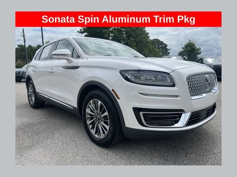 Used 2019 Lincoln Nautilus Select AWD/4WD image 1