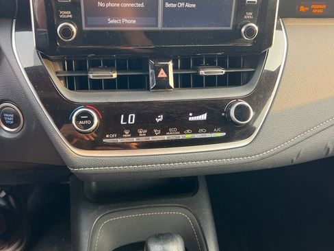 Used 2019 Toyota Corolla SE FWD image 30