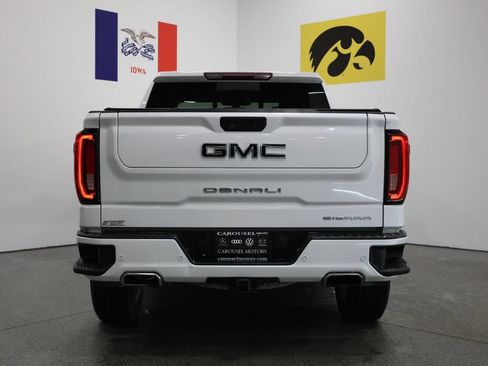 Used 2021 GMC Sierra 1500 Denali AWD/4WD image 11