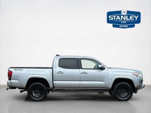 Used 2022 Toyota Tacoma SR w/ SR Convenience Package RWD image 6