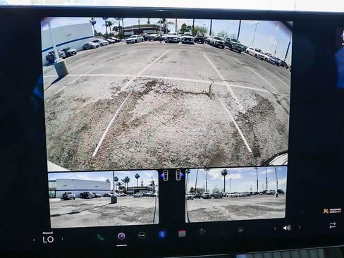 Used 2023 Tesla Model X Plaid image 27