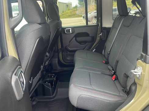 Used 2026 Jeep Wrangler Unlimited Rubicon AWD/4WD image 7